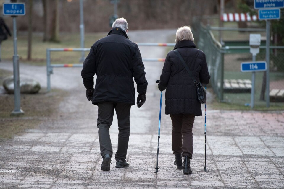 Vi behöver utreda om redan kända vägar kunde varit vägen fram för att förbättra vården i Kristianstad för våra äldre, skriver Kristina Lindbåge (S).