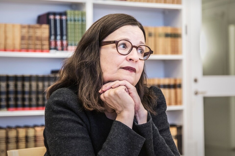 Utbildningsminister Anna Ekström (S) och januaripartierna saknar politik för nyanlända elever.