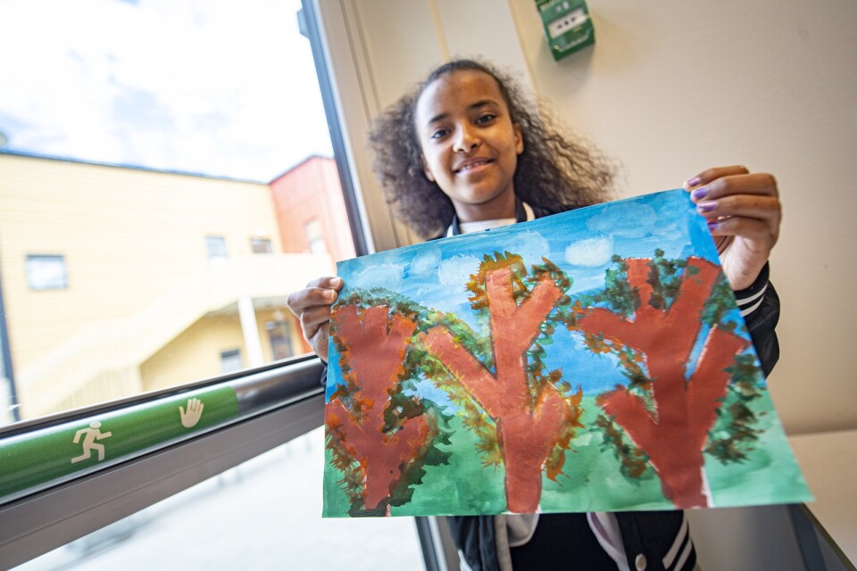 Rivana Tesfalem Jemane: ”Art is fun, you can show what you can do and use your imagination. I paint at home too. In school I like Swedish, art and music. When I'm grown up I want to be a doctor or an artist.”