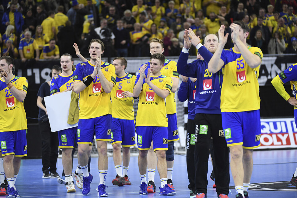 De svenska spelarna var nöjda med publikstödet i VM-premiären.