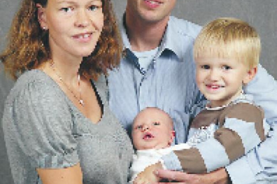 Therese Bergman och Patrik Sonesson, Sölvesborg, fick den 22/9 en son, som vägde 4 060 g och var 52 cm. Syskon Isac.