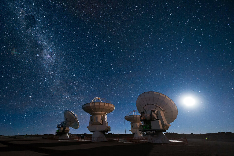 Alma-teleskopet i Atacamaöknen i Chile är ett av radioteleskopen som använts för att ta fram den allra första bilden av ett svart hål. Arkivbild.