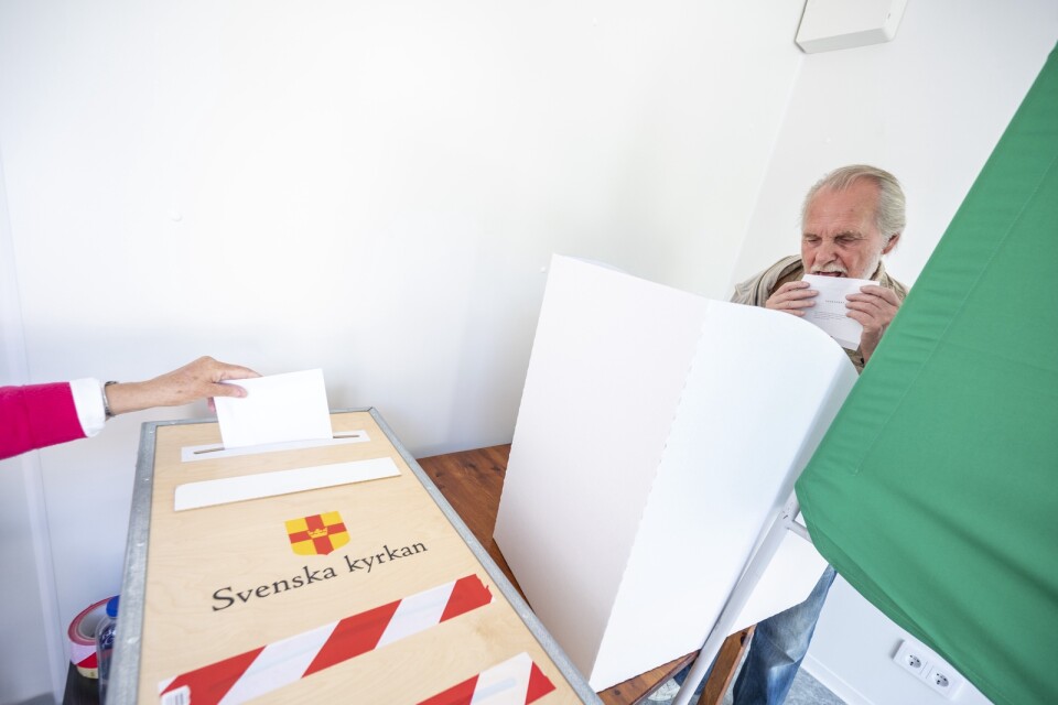 Jim Sjöberg förtidsröstar vid Triangeln i Malmö. "Jag röstar som jag alltid har gjort, som jag gör i de andra valen".
