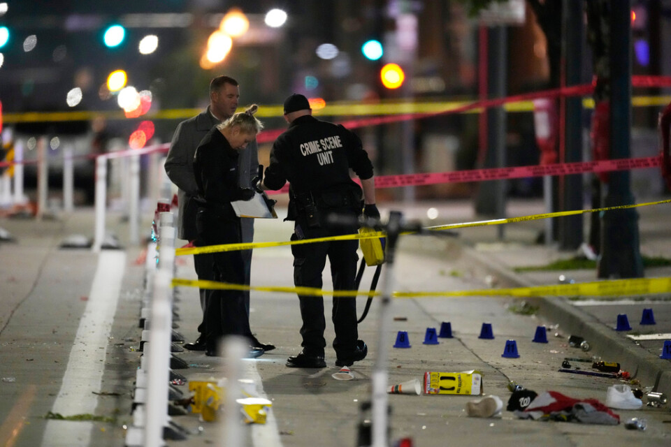 Nio personer blev skjutna när mängder av folk var ute och rörde på sig i Denver natten till tisdag.