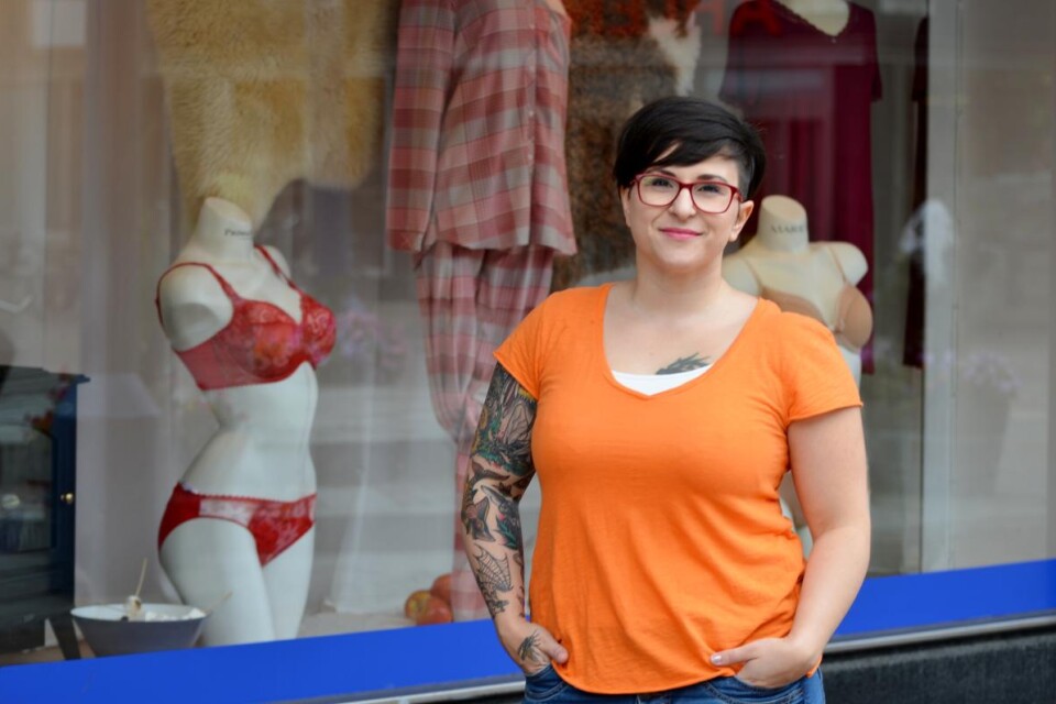 Nadja Niemelä har jobbat inom kriminalvården, är i dag delägare i en underklädesbutik och ägnar fritiden åt sitt nya stora intresse styrkelyft. Foto: Jenny Knudsen Sengoltz