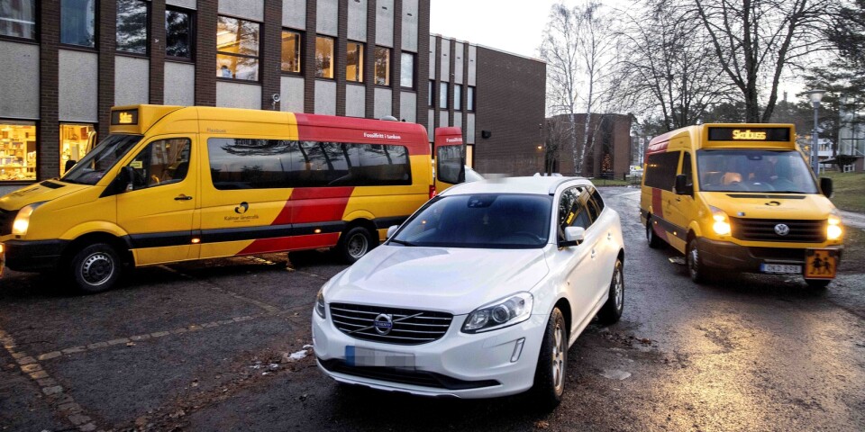 Chaufför larmar om trafikfarlig miljö vid Kristinebergsskolan