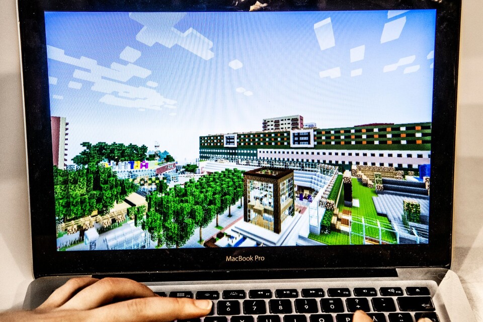 Urban Girls Movement bygger i Minecraft för att visa hur Fittja kan få mer trygghet, grönområden och klimatsmarta lösningar.