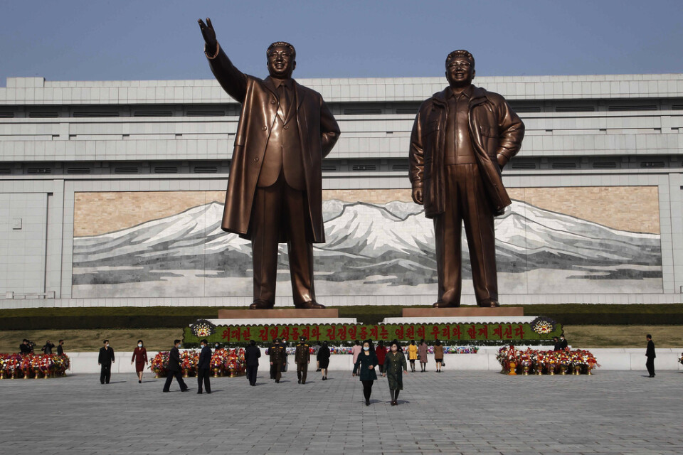 Den "evige presidenten" Kim Il-Sungs 108:e födelsedag firades stillsamt.