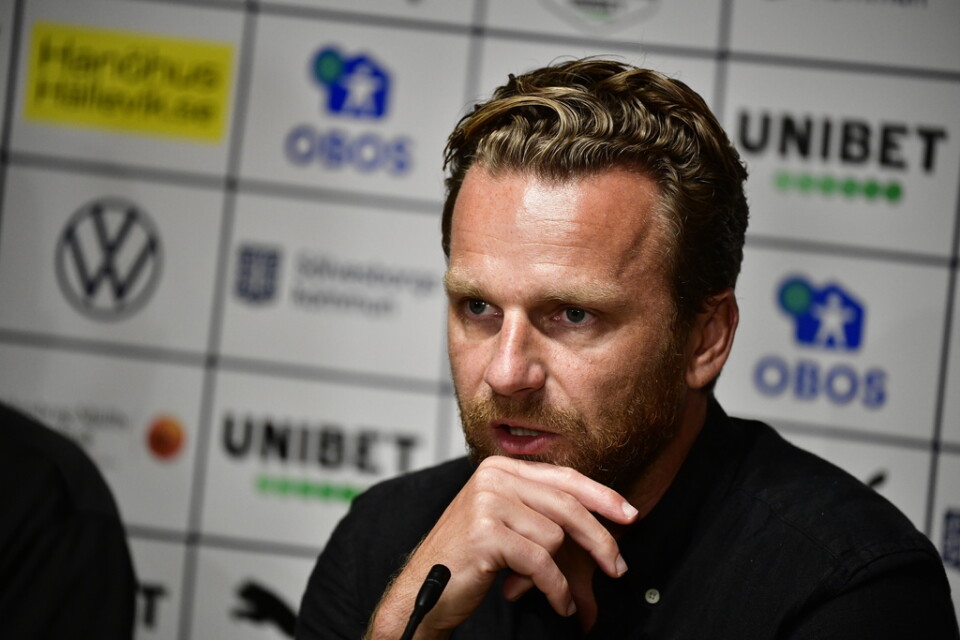AIK:s tränare Bartosz Grzelak.