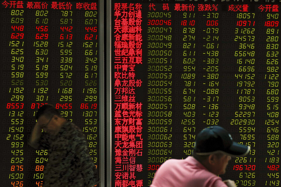 Juridisk dragkamp fortsätter att skapa börsoro. Bild från Peking i veckan.