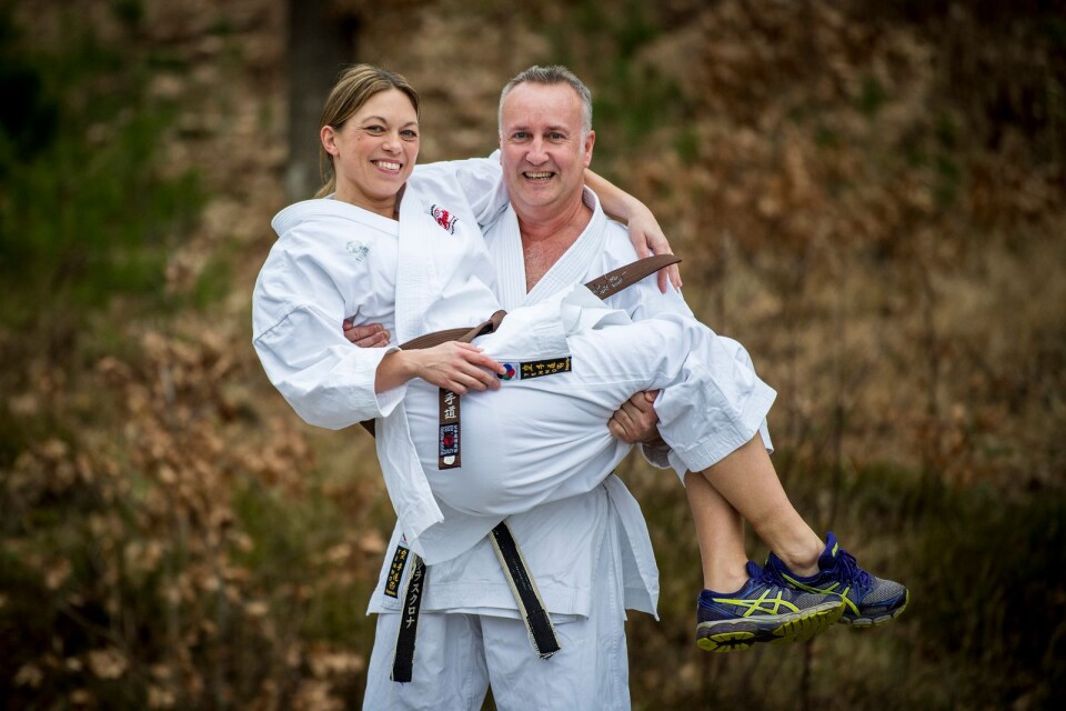Nicklas Krona och Emelie Tibblin har intresset för karate gemensamt. Det var också sporten som förde dem samman.