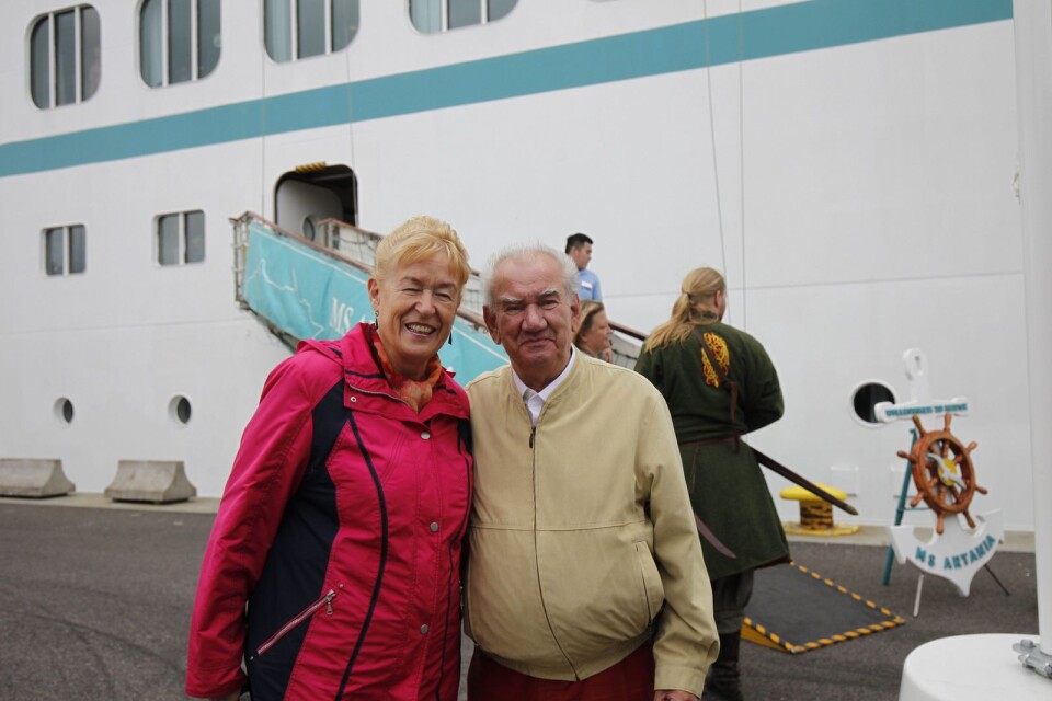 Passagerarna Peter och Christiane Augustin från Tyskland är redo att utforska Trelleborg.