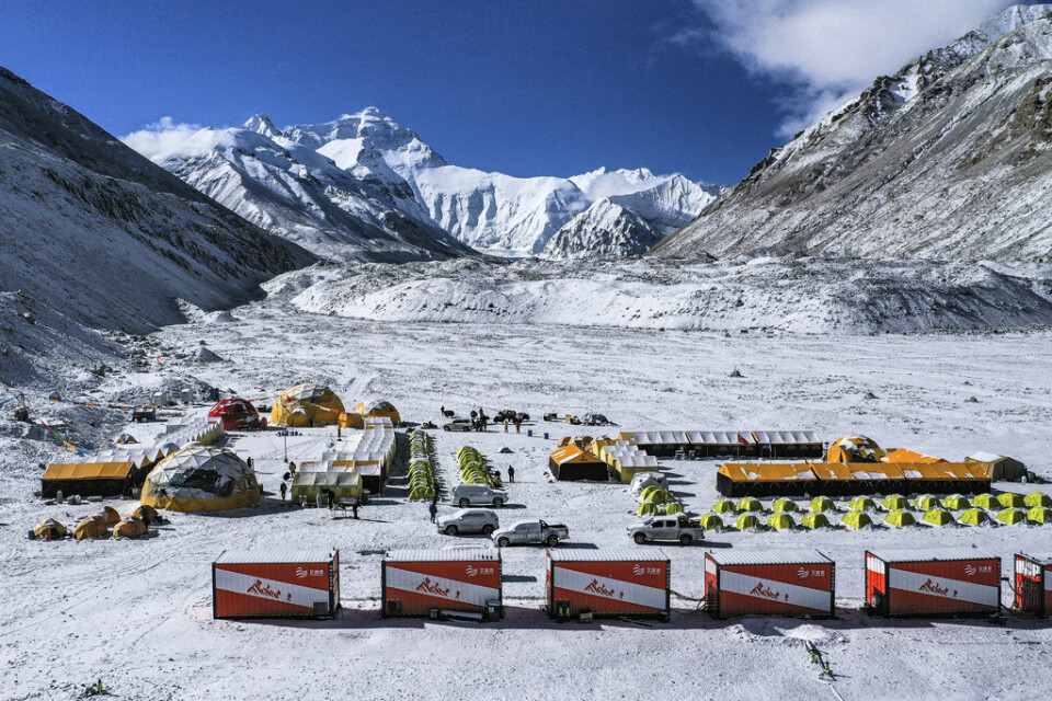 Mount Everests basläger, fotograferat i fjol. Nu finns farhågor om att covidsmitta sprids bland klättrarna.