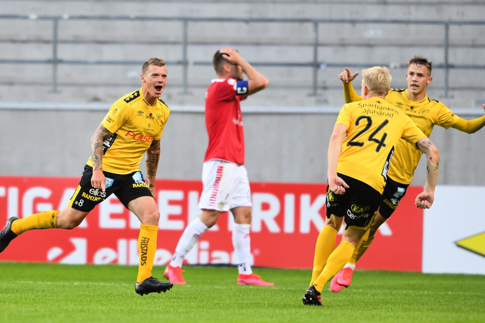 Elfsborgs Samuel Holmén jublade efter sitt 2–1-mål borta mot Kalmar FF.