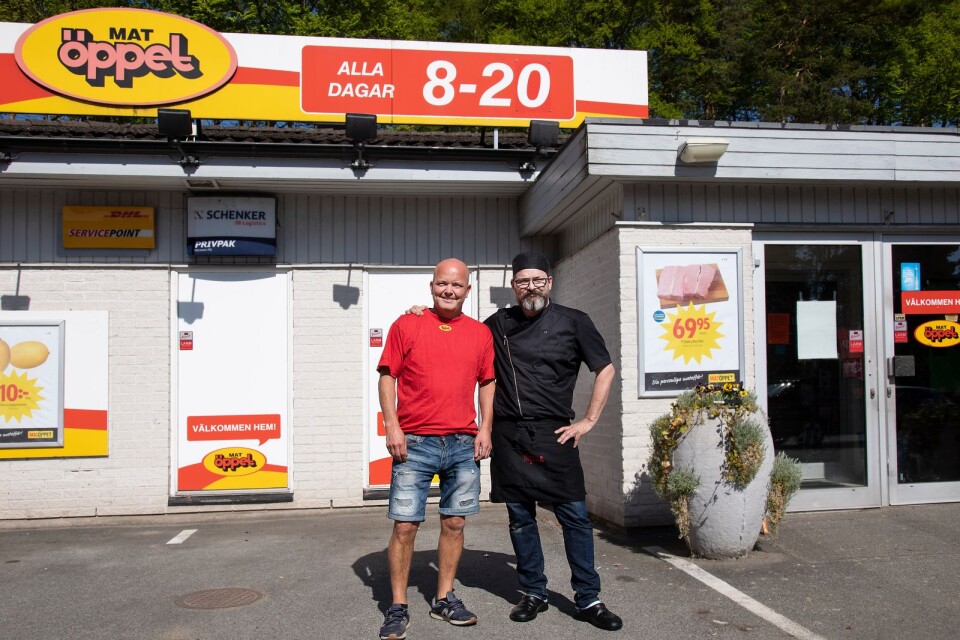 Redan som små pojkar började Jonas och Magnus Håkansson hjälpa sin pappa i hans livsmedelsaffär och kiosk. Nu har verksamheten drivtis i familjens ägo i snart 45 år.