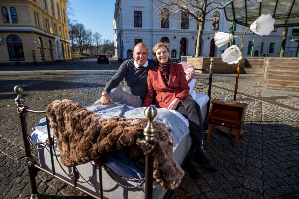 220301 Thomas Pettersson och Anki Albertsson på Larmtorget i Kalmar. Foto: Pressbild/Suvad Mrkonjic