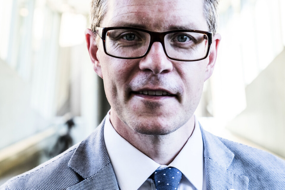 Lars Hjälmered, moderat ordförande i riksdagens näringsutskott. Arkivbild.