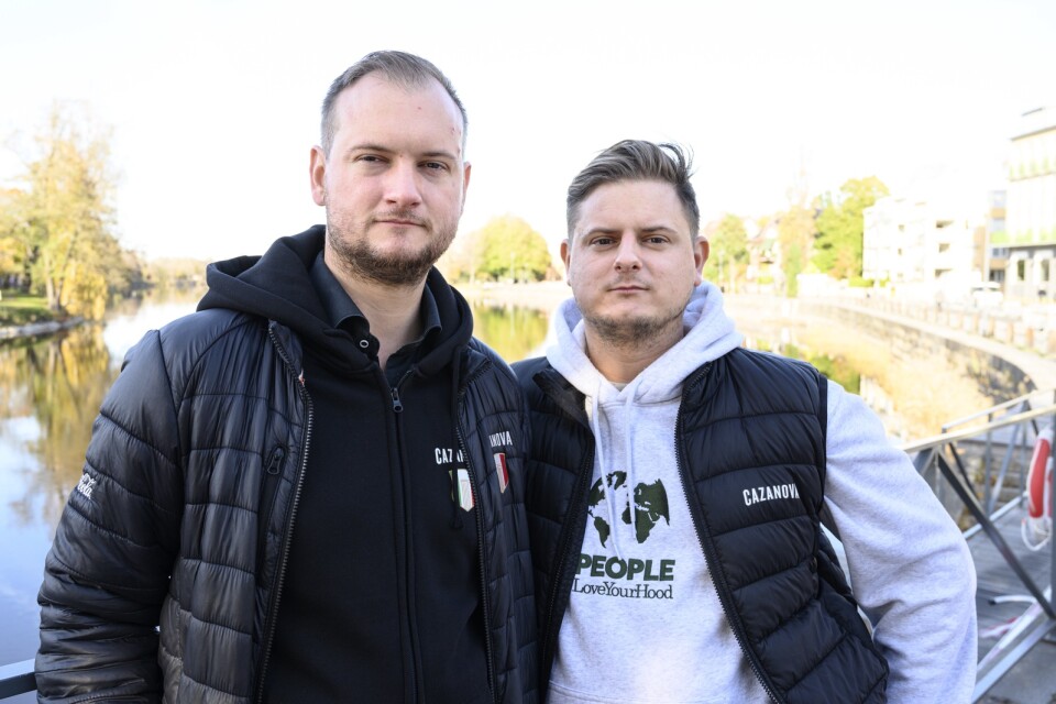 Bröderna Robin och Denny Trtak från Karlstad vårdades på intensiven för livshotande covid-19, trots att de är unga och inte hade underliggande sjukdom.