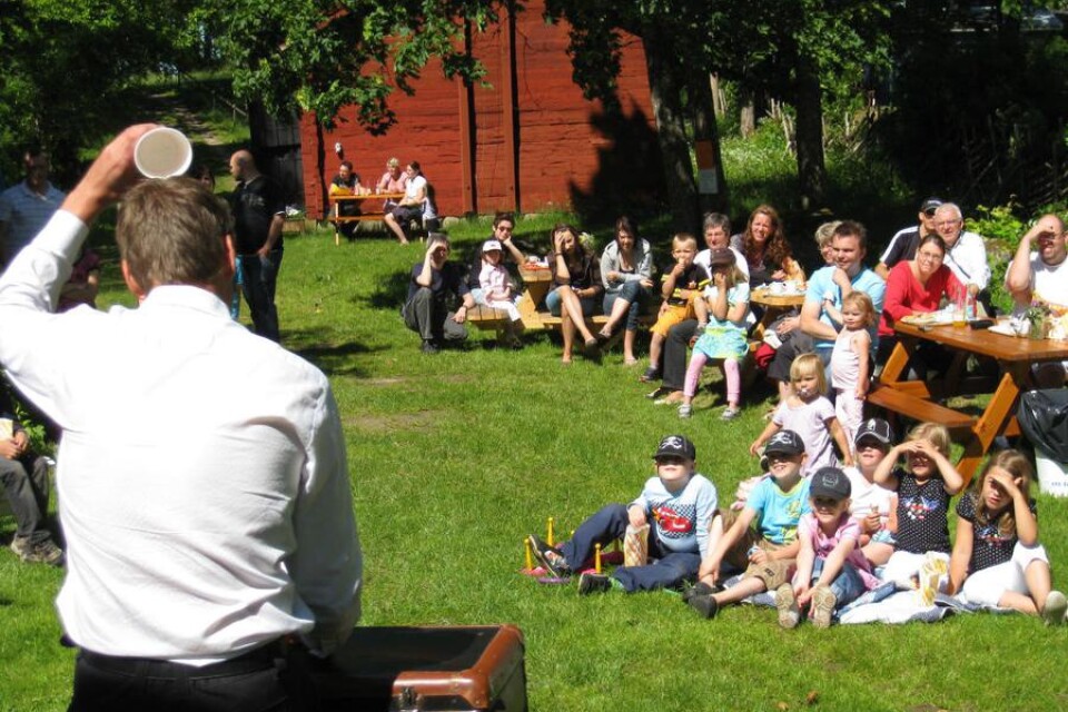 Barnens dag i Rävemåla sommaren 2009.