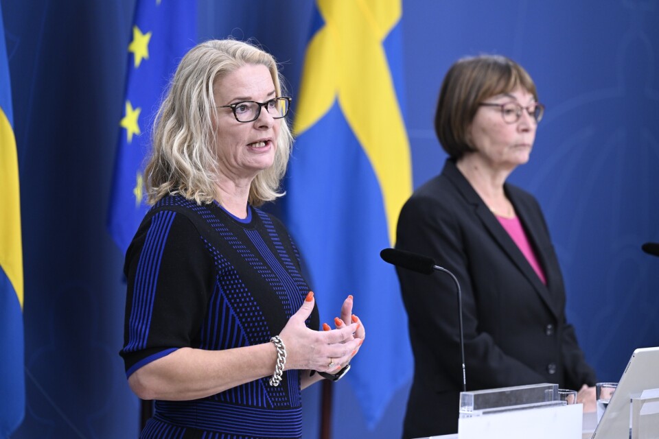 På fredagen presenterade skolminister Lotta Edholm (L) och den särskilda utredaren Lena Holmdahl utredningen om nationell skolpengsnorm.