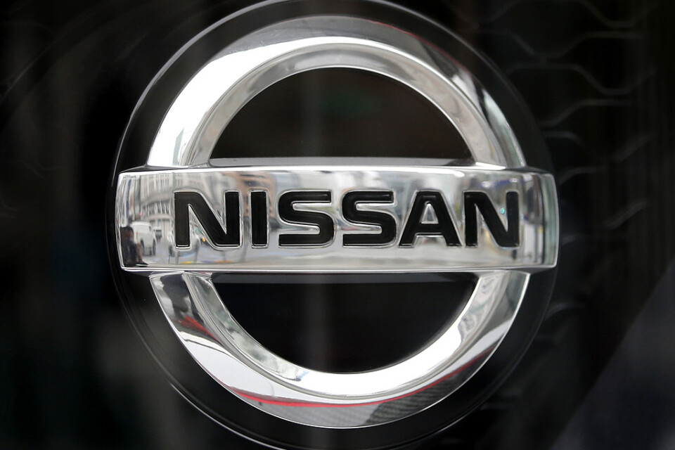 Den japanska biltillverkaren Nissan ska sänka produktionstakten. Arkivbild.