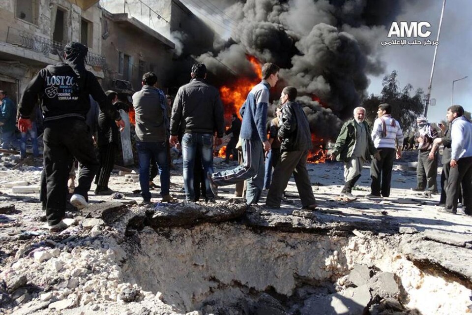 Det finns knappt ord kvar för att beskriva krigets fasor i syriska Aleppo. Amnesty gör ett försök i en ny rapport med mardrömslikt innehåll. Innan inbördeskriget bröt ut var den blomstrande storstaden Aleppo Syriens ekonomiska centrum. Sedan striderna n