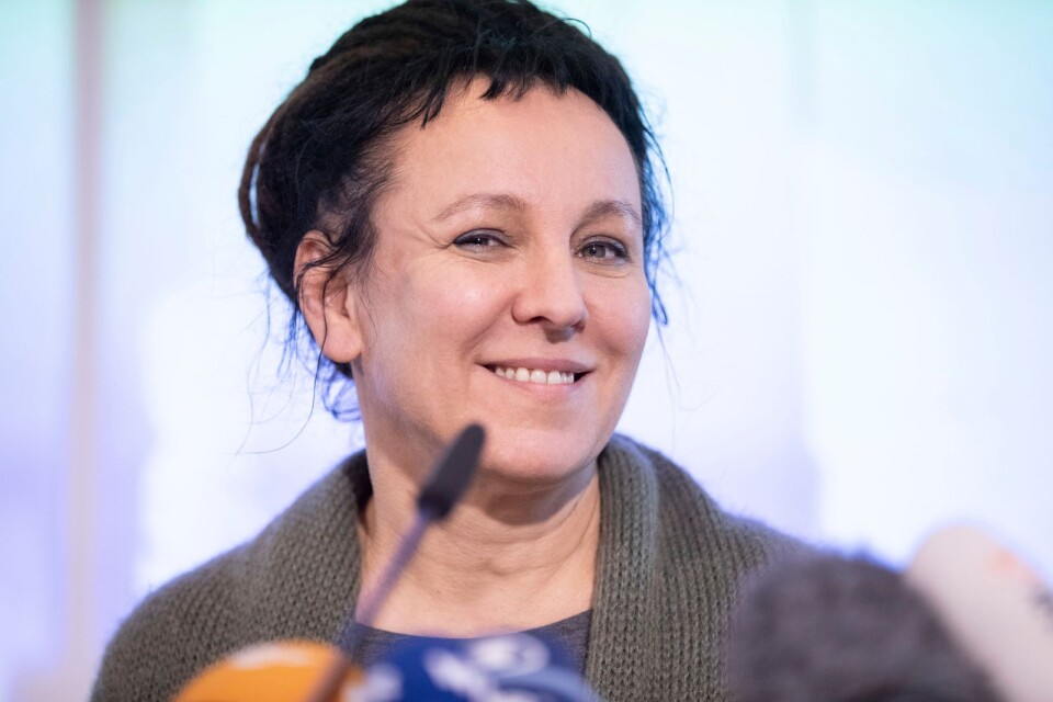 Polska författaren Olga Tokarczuk får 2018 års Nobelpris i litteratur.