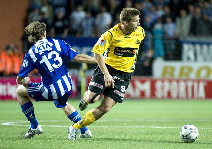 Anders Svensson snurrar upp Gustav Svensson.