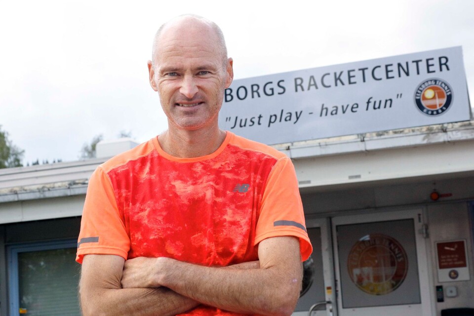 Efter 13 år i Kuwait är Lars Jönsson tillbaka i Sverige där han i början av augusti började som huvudtränare i Elfsborg Tennis: ”Det är tufft att träna när det är 45 grader varmt, så vi hade nästan bara träningar på kvällarna”, säger han om den främsta utmaningen i gulfstaten.
