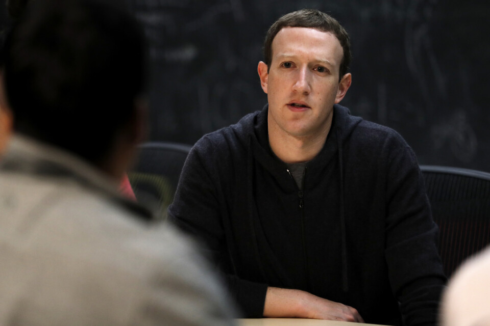 Mark Zuckerberg borde besöka "The Sons of Bitche" i Frankrike, tycker borgmästaren. Arkivbild.