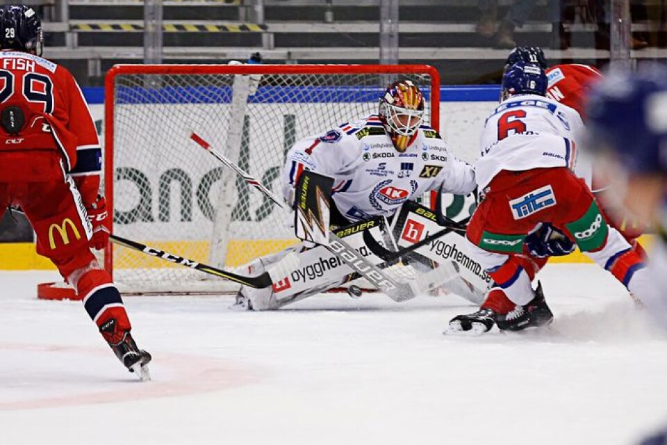 Felix Sandström ryktas vara aktuell för HV71 vilket kan göra att han spelat färdigt i IK Oskarshamn den här säsongen.