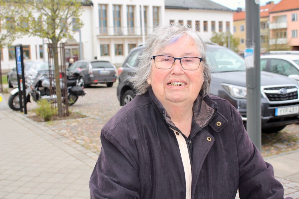 Greta Alfredsdotter, Borgholm. – En kommun tycker jag. Imorgon ska jag gå och rösta på biblioteket. Det gör jag alltid. Med en stor kommun blir det mindre krångel.