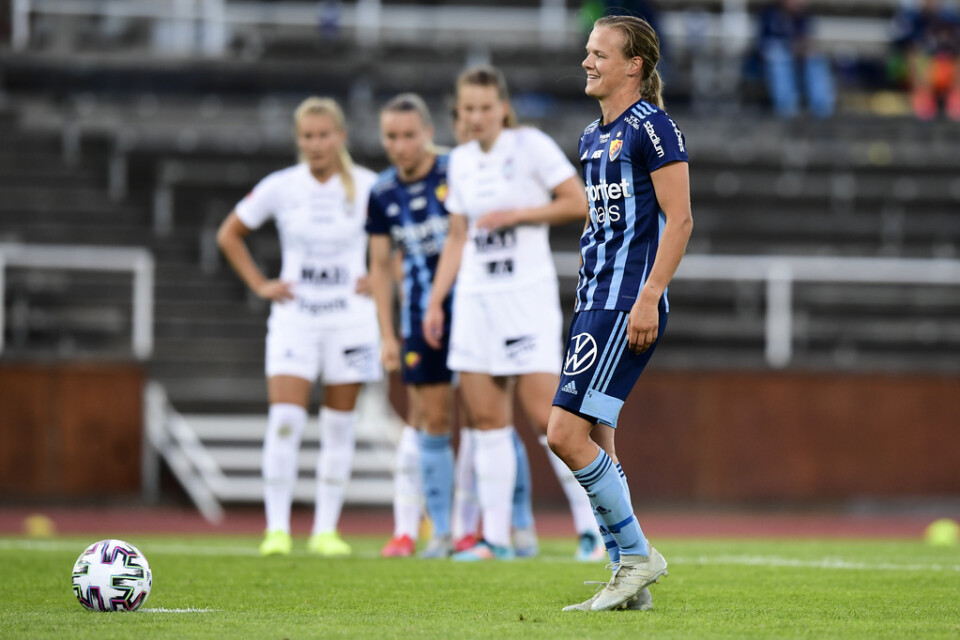 "Sheila" van den Bulk gjorde två mål och blev stor matchhjälte i 2–1-segern mot Eskilstuna.