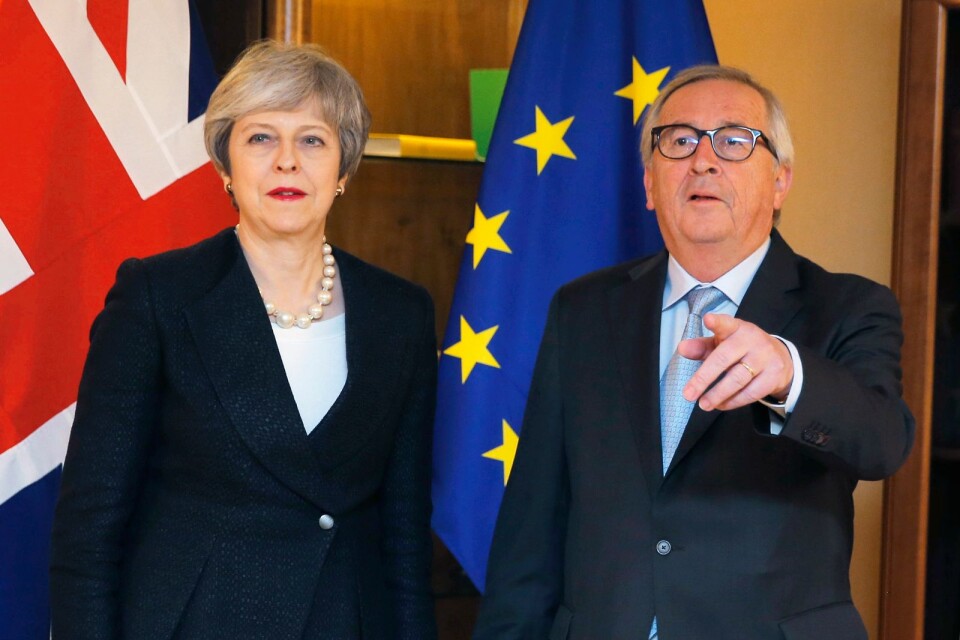Storbritanniens premiärminister Theresa May och EU-kommissionens ordförande Jean-Claude Juncker efter måndagens möte i Strasbourg.