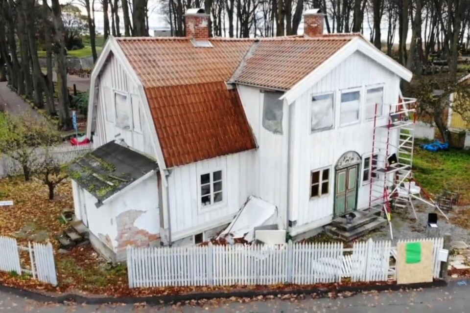 Problemen kring huset i Gamla stan har blivit en segdragen tvist i Kalmar. Nu belyser Barometern-OT turerna. Hur kunde det bli så här?