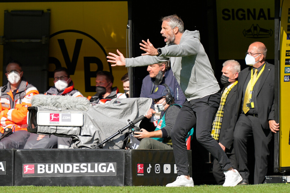 Marco Rose under en match med Dortmund förra säsongen. Arkivbild.