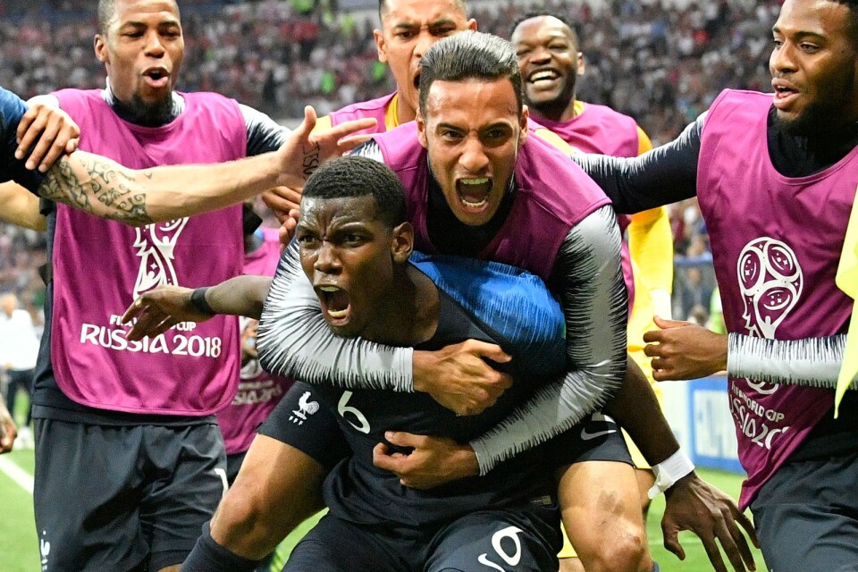 Frankrikes Paul Pogba firar efter att ha gjort 3–1 i finalen mot Kroatien. Frankrike vann med 4–2.