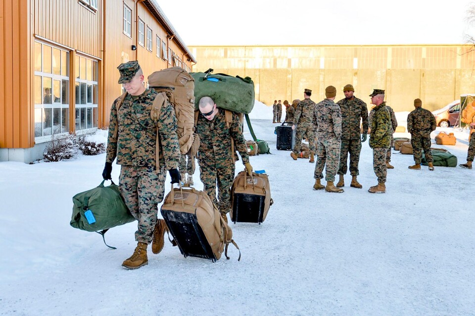En bild från 16 januari i fjol då 300 amerikanska marinsoldater anlände till Stordal utanför Trondheim för en stationering som nu föreslås förlängas och utökas.