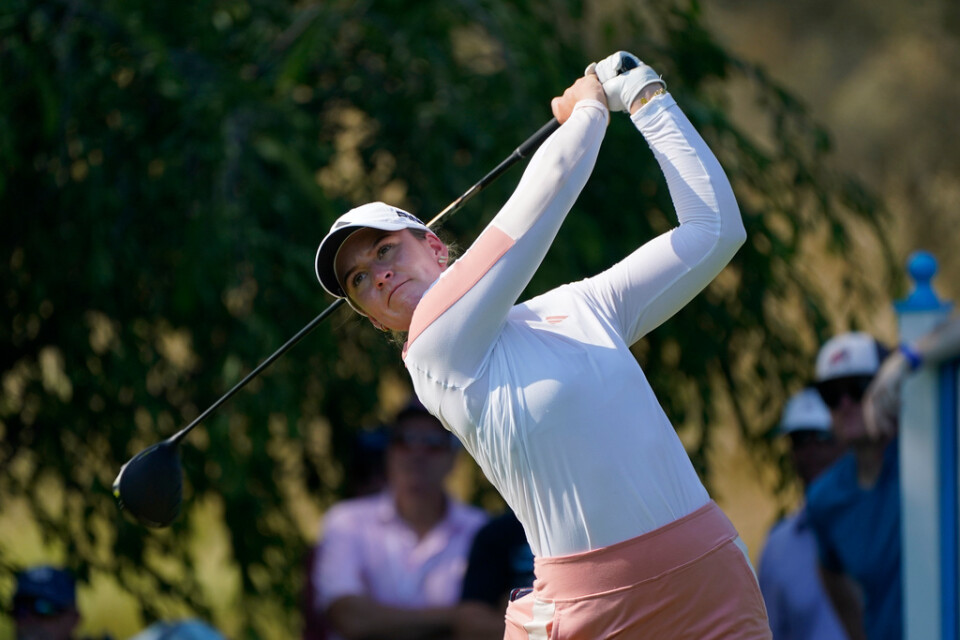 Linn Grant ligger på en delad andraplats efter andra rundan i LPGA-touren Dana Open i Ohio.