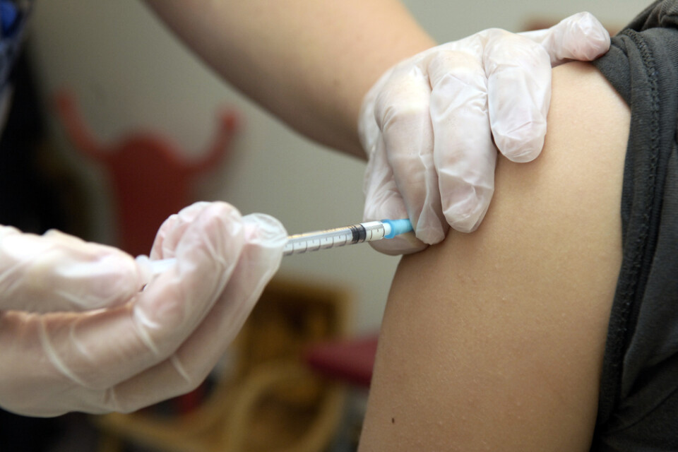 Nu kan fler vaccineras mot säsongsinfluensan. Arkivbild.