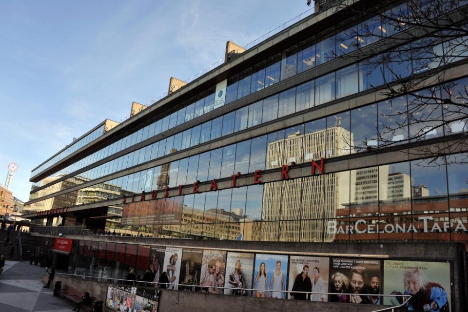Stockholmsklassiker som Gröna Lund, Globen och Skansen är inte turisternas förstahandsval när de besöker den svenska huvudstaden. Det är Kulturhuset, avslöjar en undersökning som Dagens Nyheter tagit del av. 3 700 000 människor gick på Stockholms stads