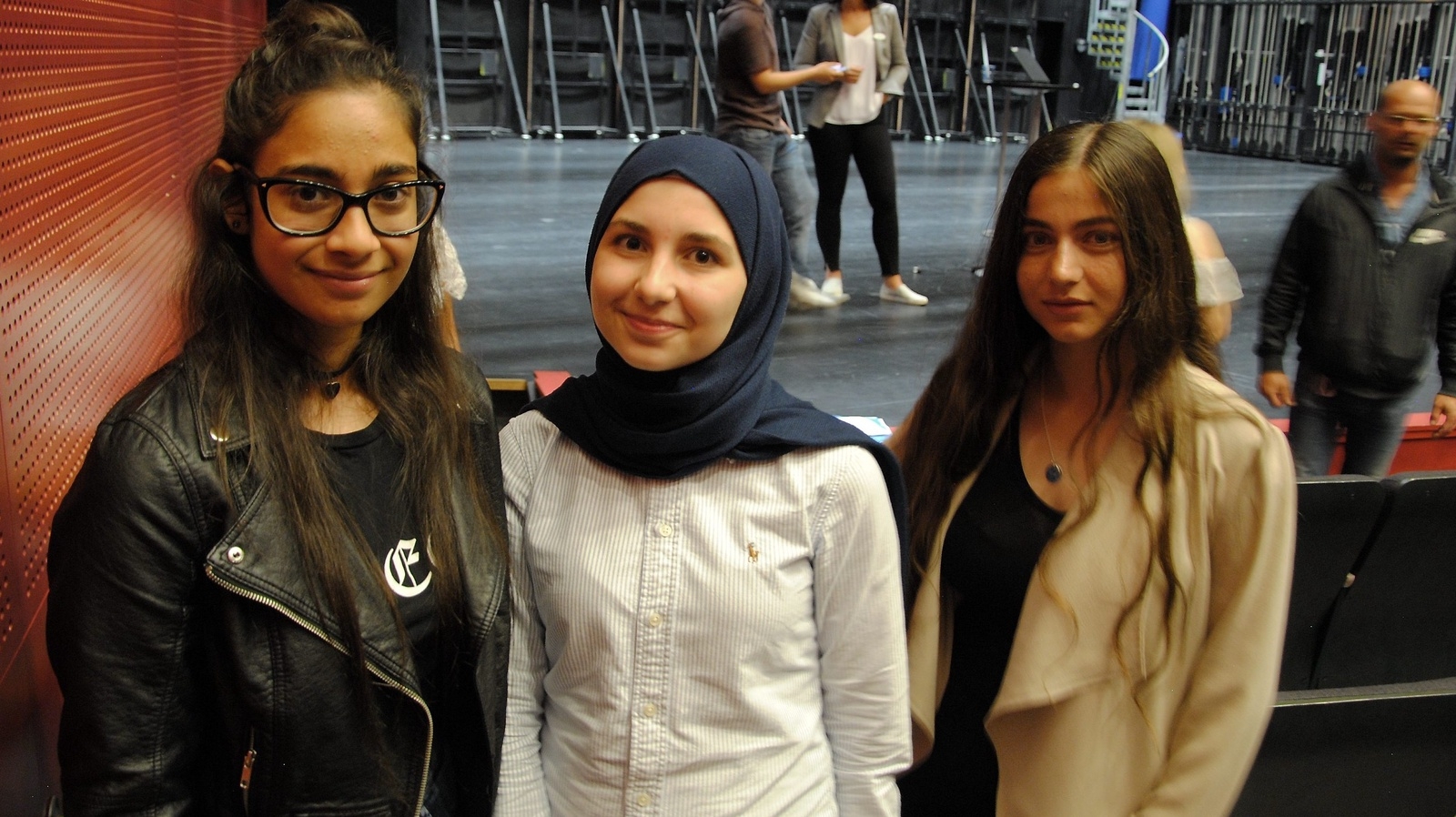 Jenny Petrovej, Jasmin Raie och Siham Mulhen är tre av ungdomarna som ska jobba i sommar.