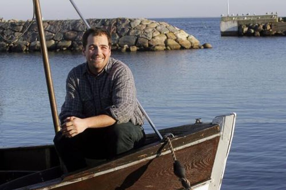 Fiskare i ur och skur. Jonas Olofsson är fiskaren som inte vill byta bort sitt jobb mot något annat. Foto: Lena Ehring