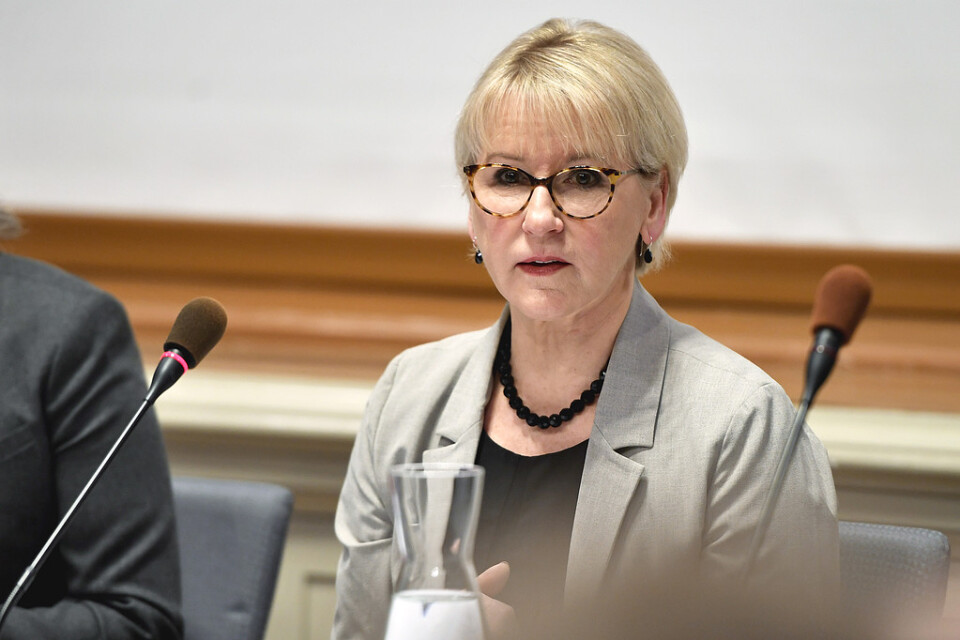 Utrikesminister Margot Wallström (S) lovar besked inom kort om när regeringen kan sätta ner foten i frågan om FN-konventionen om kärnvapenförbud. Arkivbild