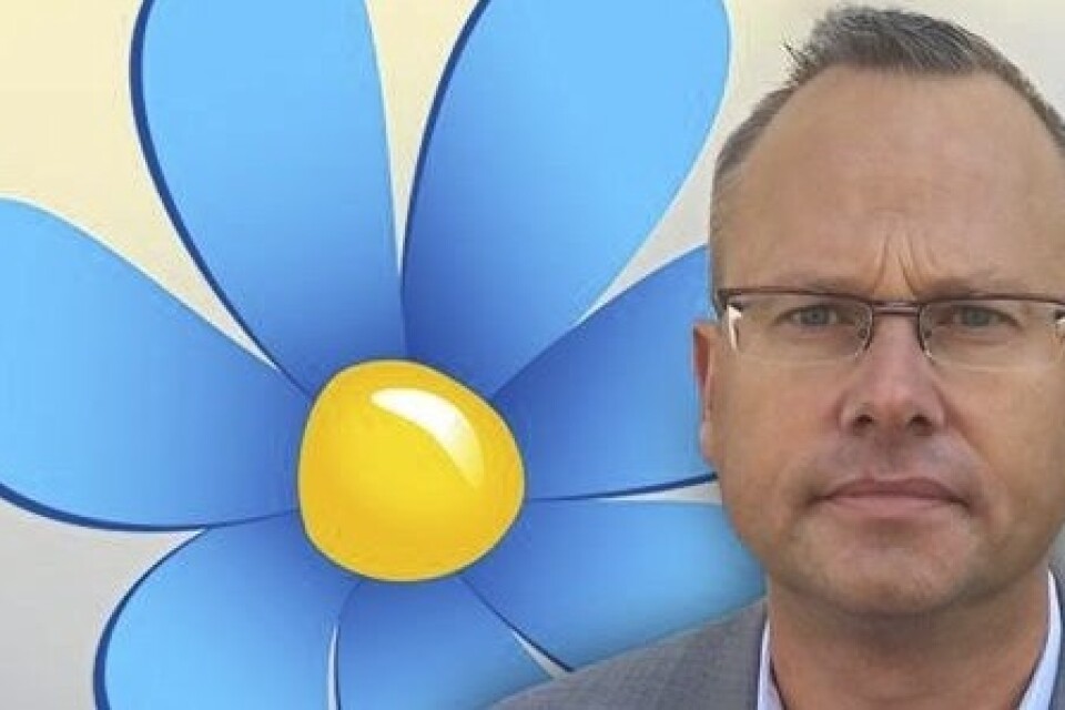 Patrik Jönsson, SD,  från Hässleholm är invald i trafikutskottet.
