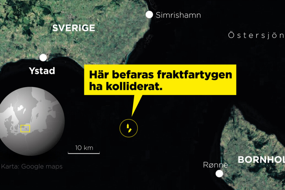 Två fraktfartyg befaras ha kolliderat på Östersjön, mittemellan Ystad och Bornholm, natten till måndagen.
