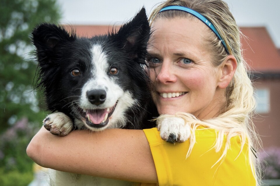 Segerekipaget Jenny Damm med hunden Lilly. Nu väntar tävlingar i Italien. Foto: Joakim Persson