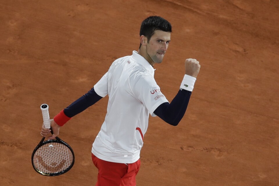 Novak Djokovic i kvartsfinalen i Paris.