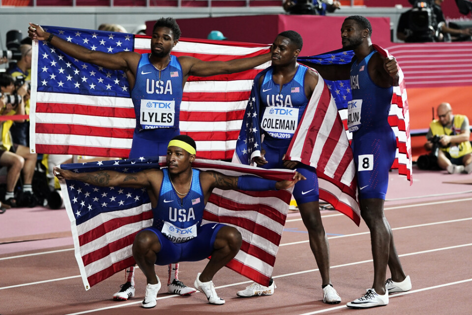 USA:s vinnarkvartett på 4x100 meter.