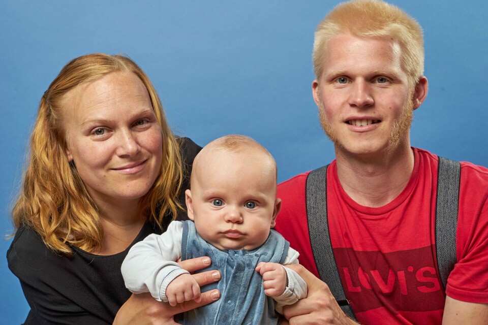 Linda Karlsson Sörman och Marcus Sörman, Söderåkra, fick den 6 mars en son som heter Gustav. Vikt 3054 g, längd 51 cm.